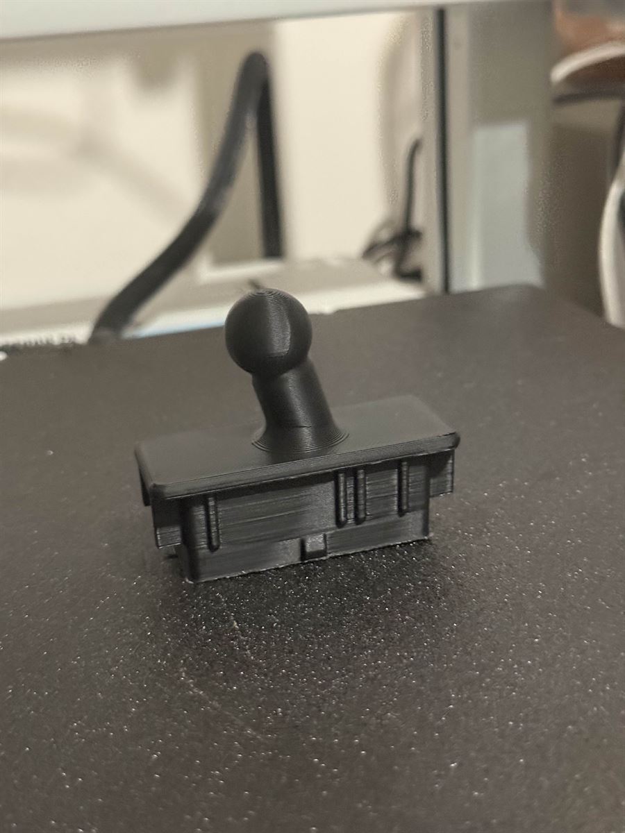 3D-printed car phone-mount ball adapter