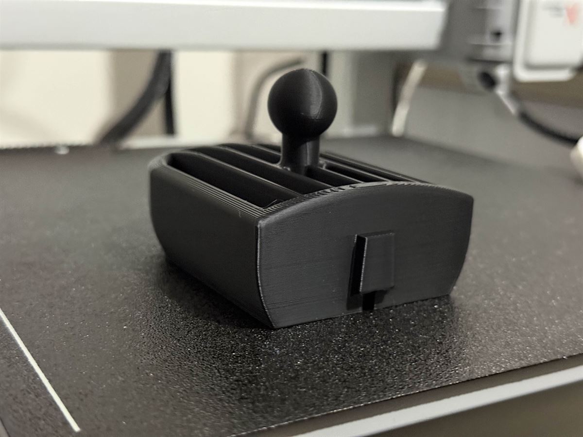 3D-printed car air-vent phone mount